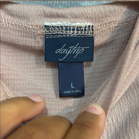 132 Daytrip large - Picture 3 of 3